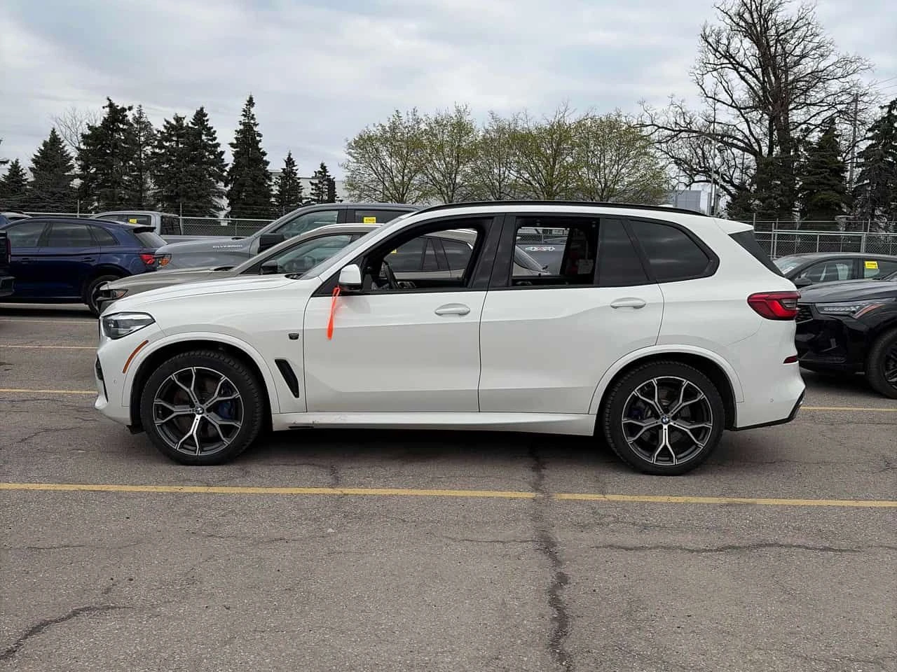 BMW X5 * xDrive40i * 360 * HUD * H/K * ПОДГРЕВ, снимка 2 - Автомобили и джипове - 54434290