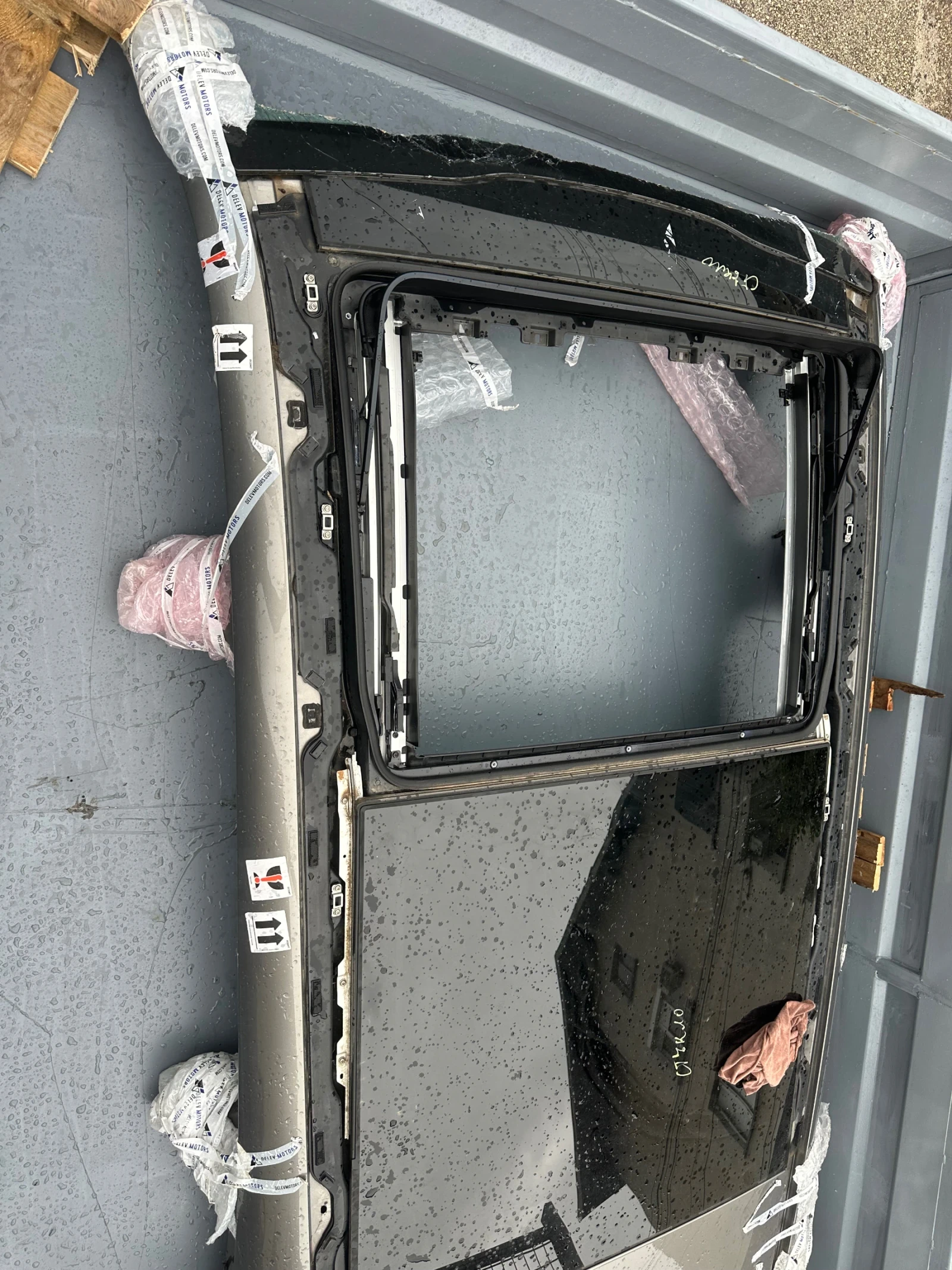 Kia Sorento IV Покрив/ Таван, снимка 5 - Автомобили и джипове - 54554466