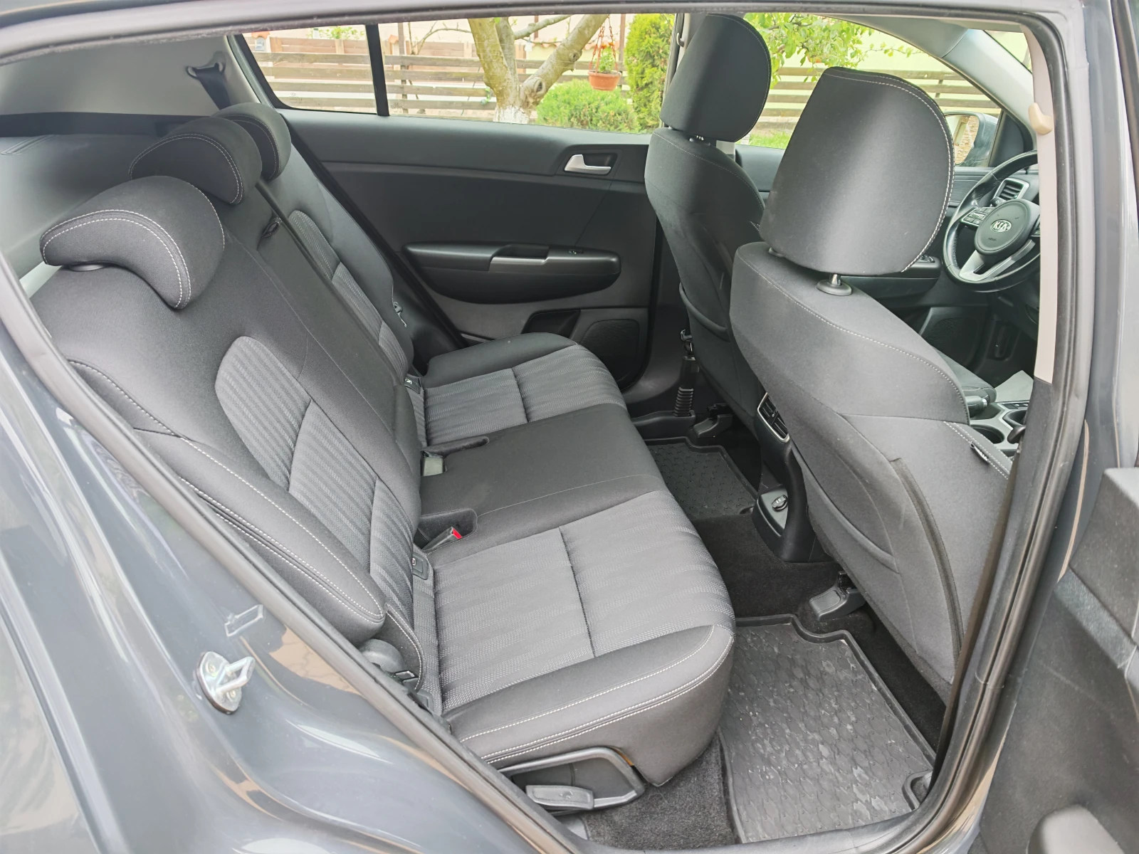 Kia Sportage 1.6CRDI-������-CAR PLAY-ANDROID AUTO | Mobile.bg � ����������� 10