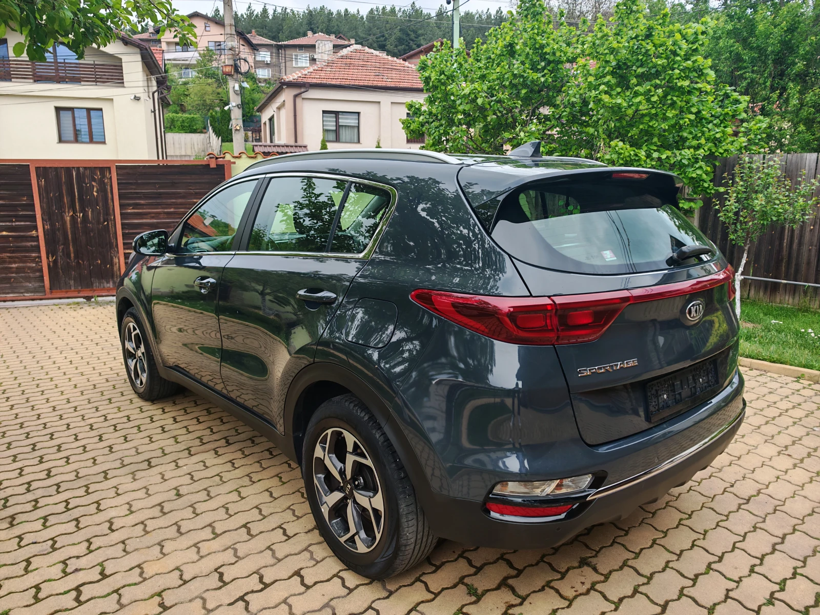 Kia Sportage 1.6CRDI-������-CAR PLAY-ANDROID AUTO | Mobile.bg � ����������� 6