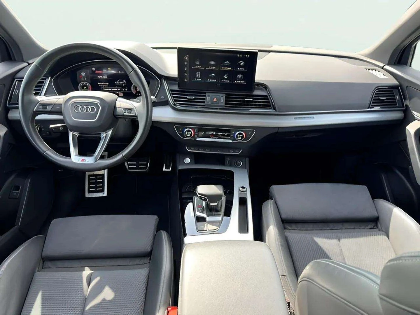 Audi Q5, снимка 8 - Автомобили и джипове - 56164414