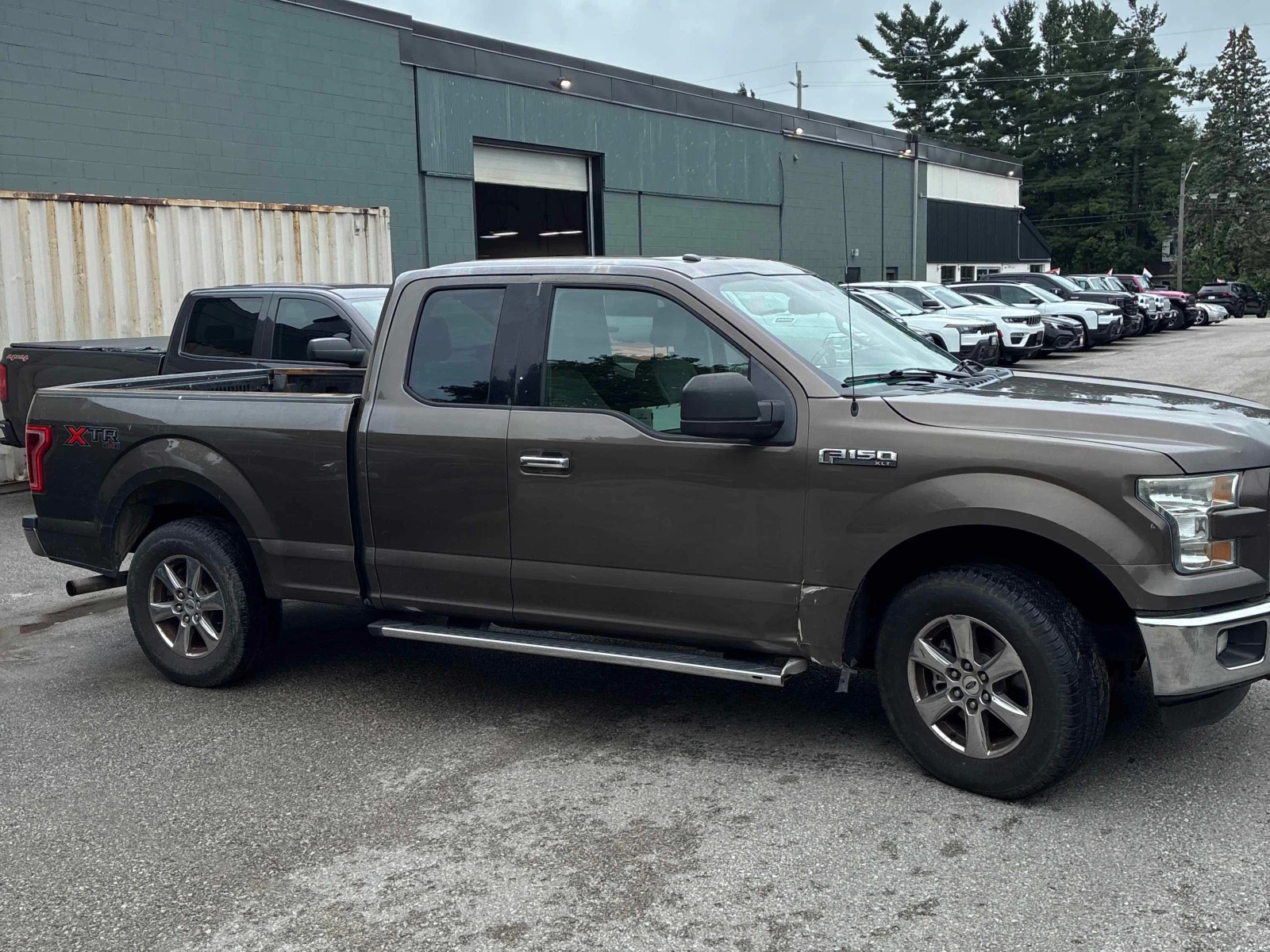 Ford F150 * 4WD SuperCab 145" * CARFAX * БЕЗ ПЪРВОНАЧАЛН, снимка 3 - Автомобили и джипове - 55911891
