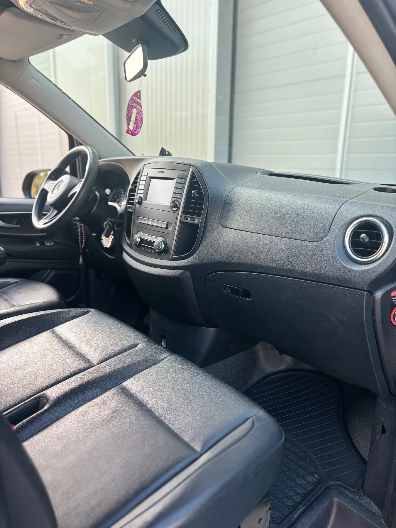 Mercedes-Benz Vito 190.000 КМ / VITO 114 / 9 МЕСТЕН / 14.100 лв /  - изображение 9