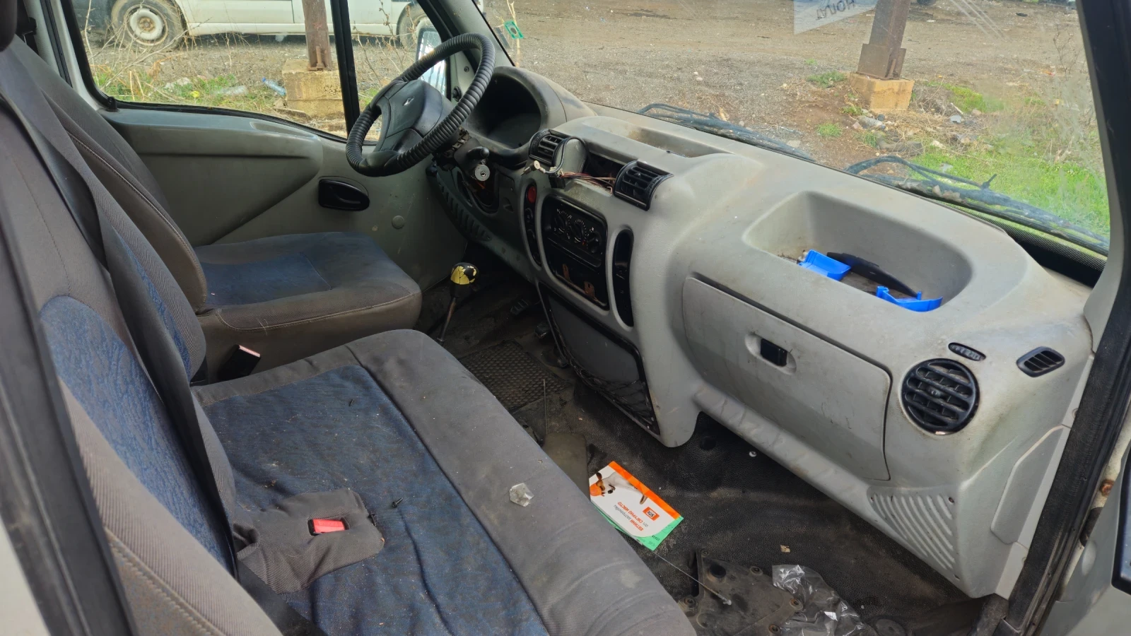 Renault Master 2.2dci/на части , снимка 5 - Бусове и автобуси - 54084824