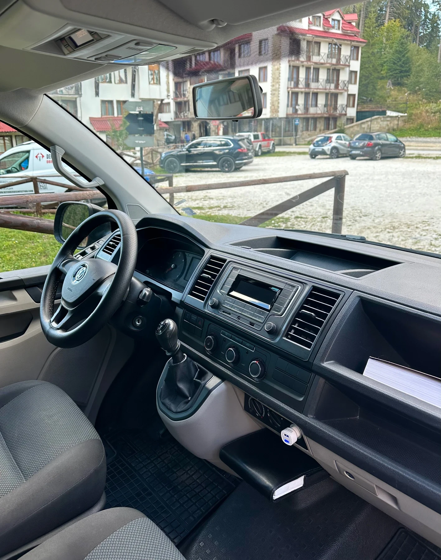 VW T6, снимка 6 - Бусове и автобуси - 56154526