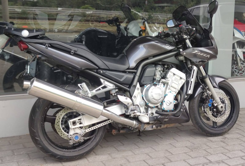 Yamaha Fazer 1000, снимка 2 - Мотоциклети и мототехника - 46468354