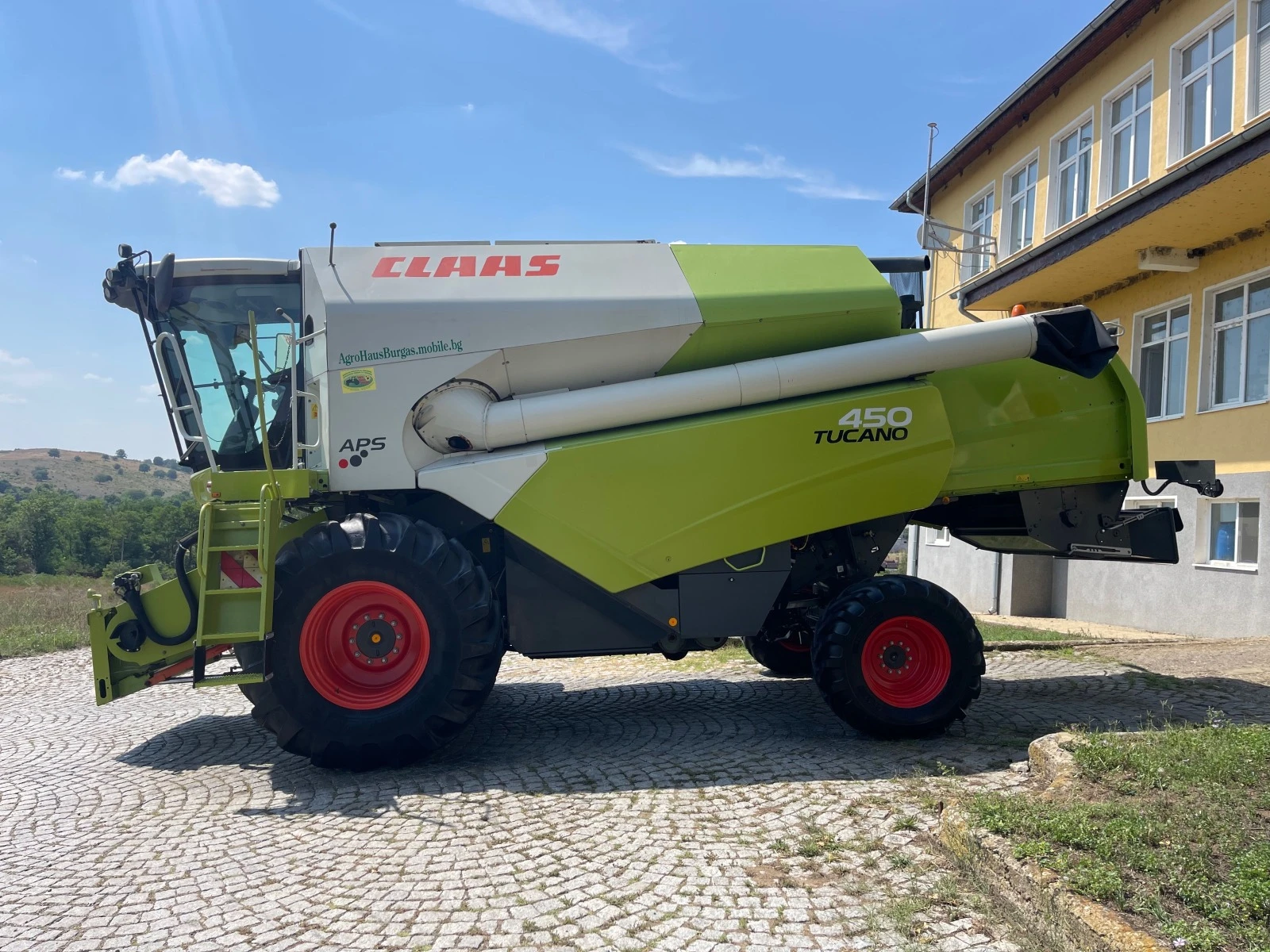 Комбайн Claas TUCANO 450 4X4 + CLAAS VARIO 600 ЛИЗИНГ - изображение 4