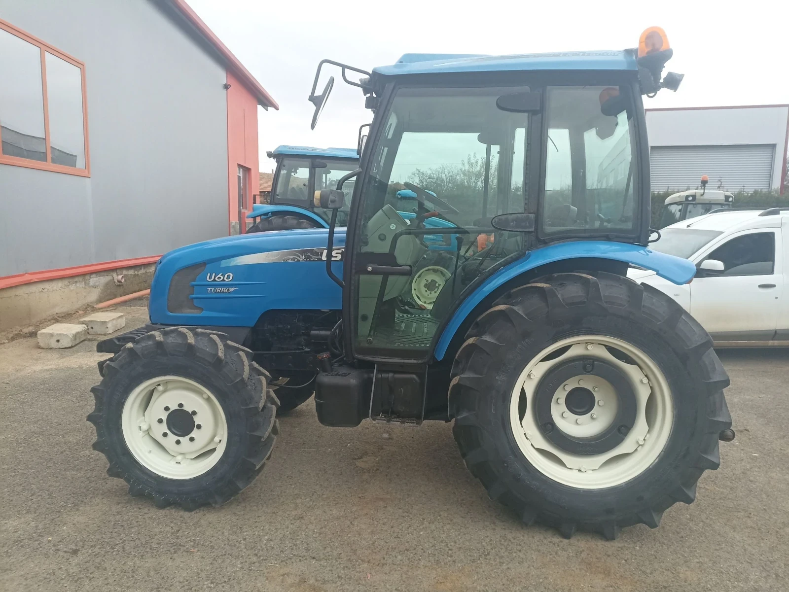 Трактор LS U 60 - изображение 4