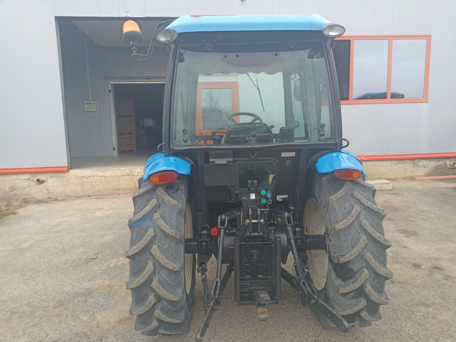 Трактор LS U 60 - изображение 8