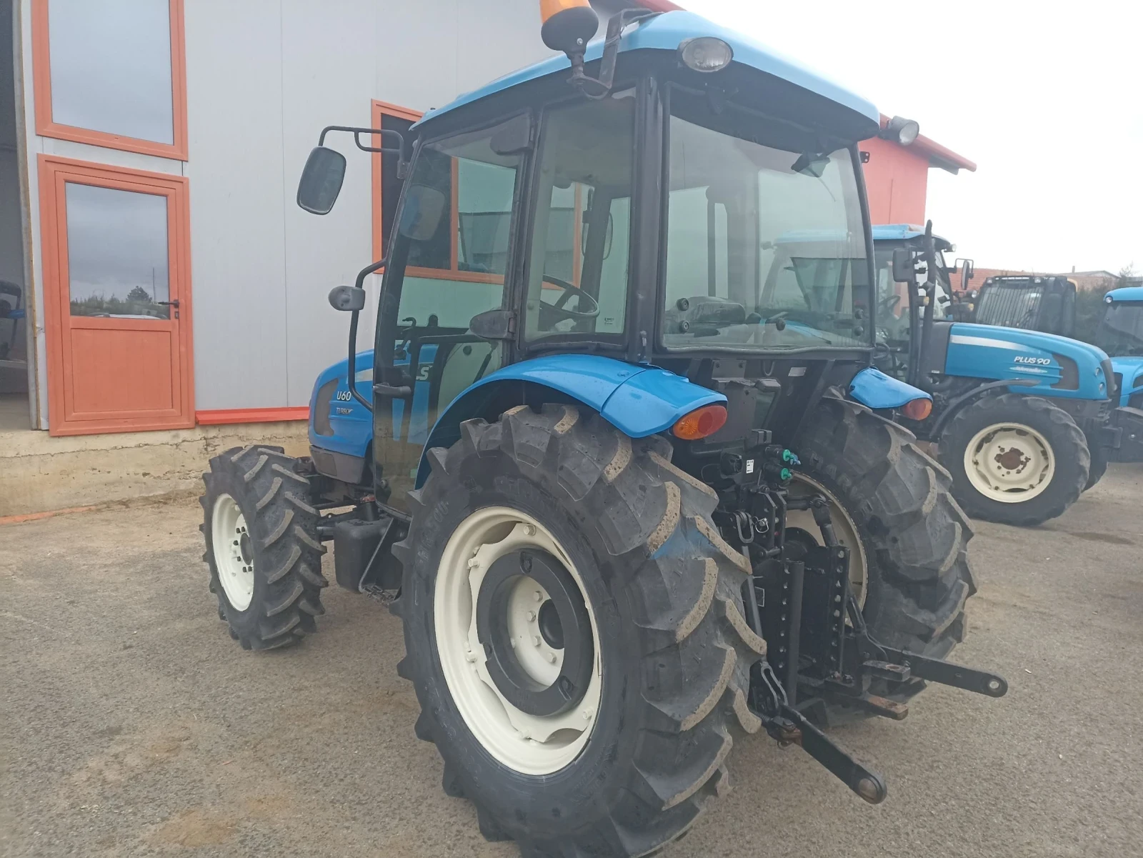 Трактор LS U 60 - изображение 7