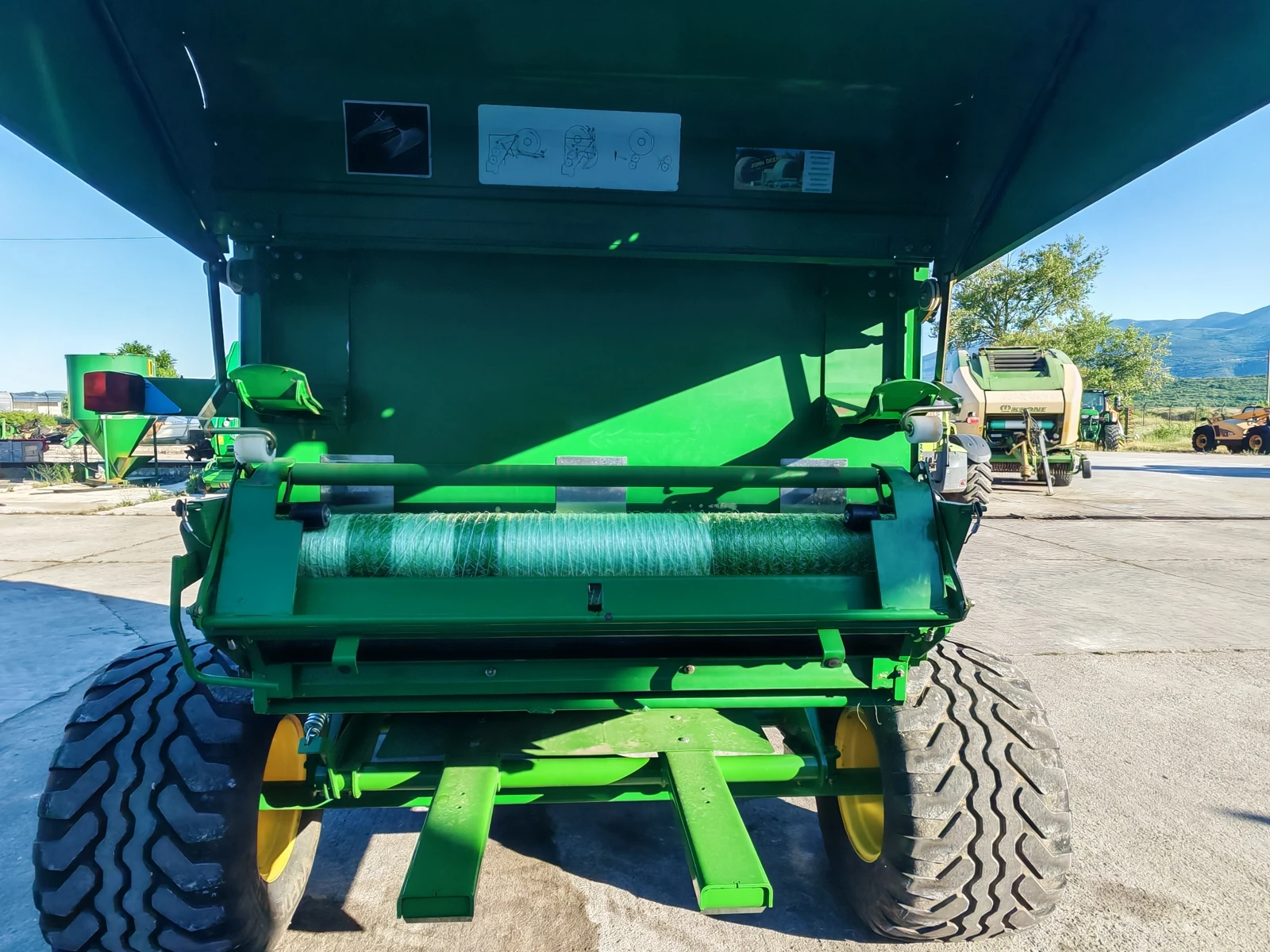 Балировачка John Deere 592 Premium лизинг с първоначална вноска 20 %, снимка 4 - Селскостопанска техника - 54717833
