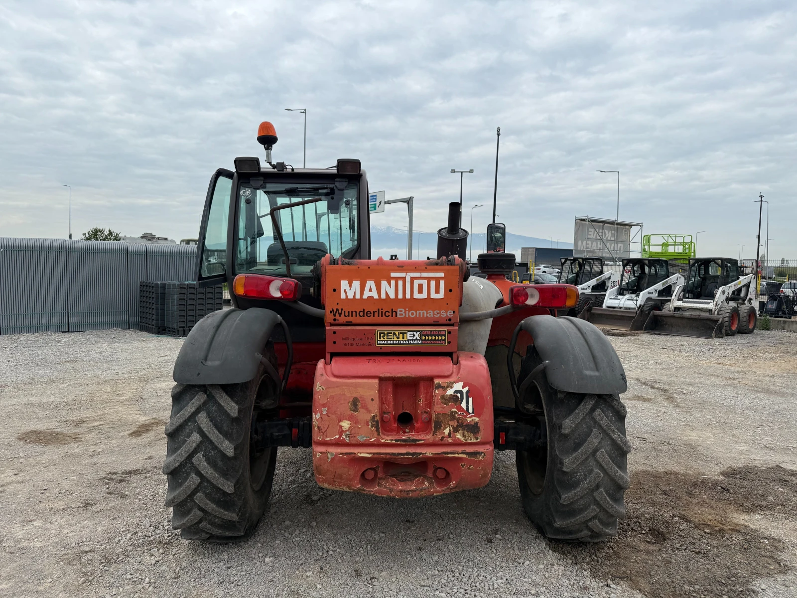 Телескопични товарачи Manitou MT732 - изображение 7