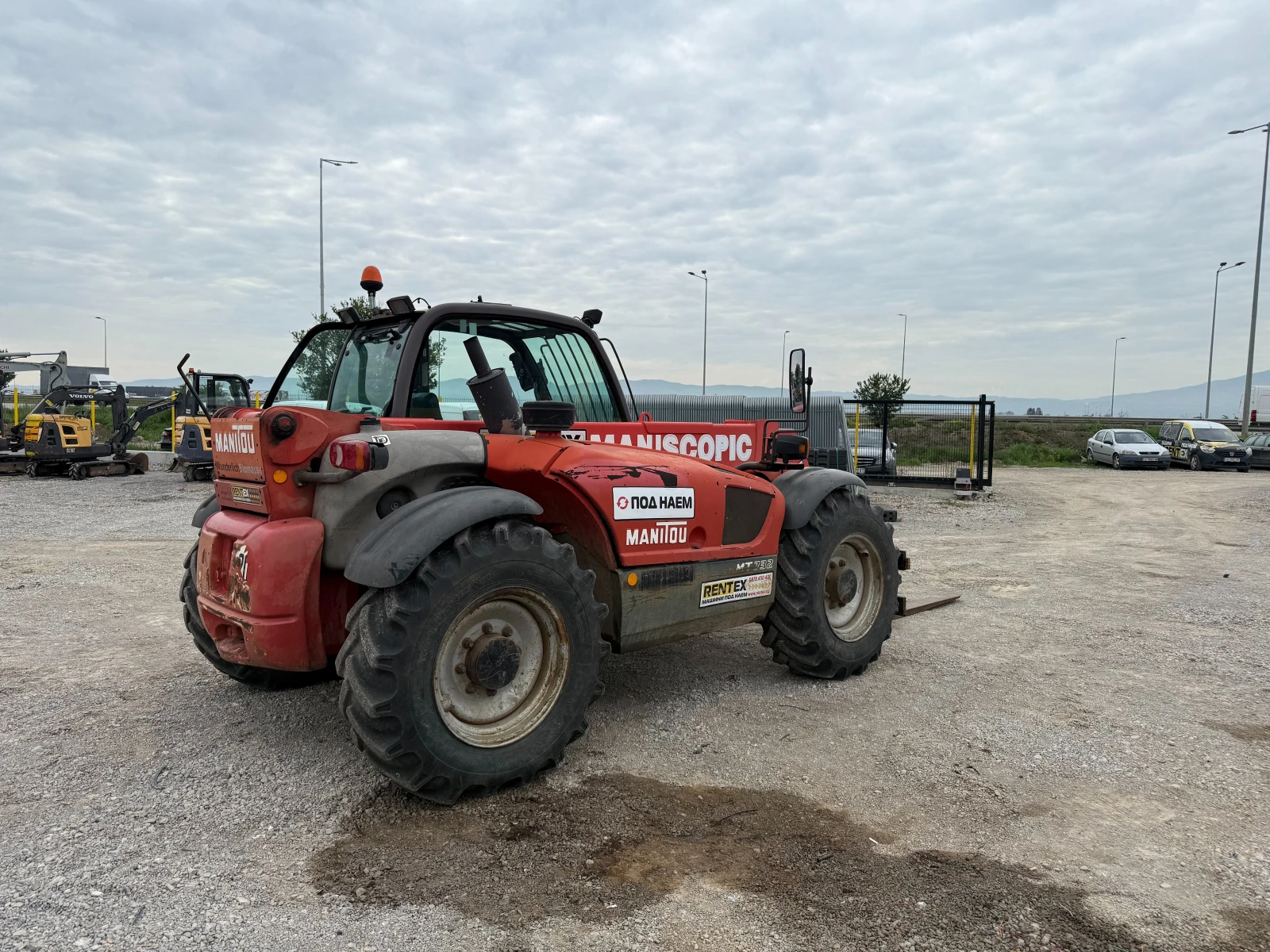 Телескопични товарачи Manitou MT732 - изображение 6