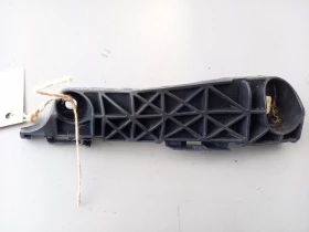 Водач държач предна броня десен Тойота Рав4 2.2д (ч)