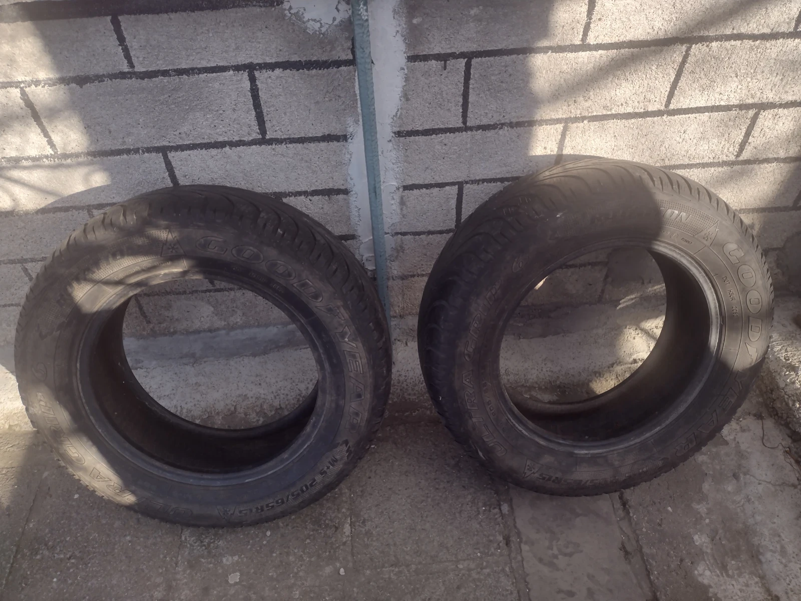 ���� 205/65R15 | Mobile.bg � ����������� 2
