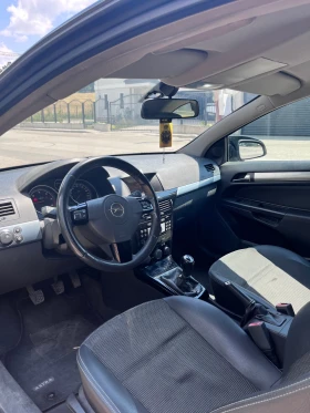 Opel Astra H GTC Z17DTR, снимка 8
