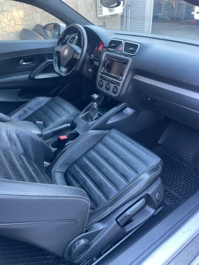 VW Scirocco 2.0 TDI FULL, снимка 5