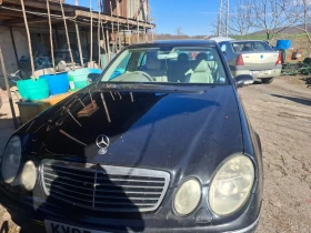 Mercedes-Benz E 220 CDI, снимка 4