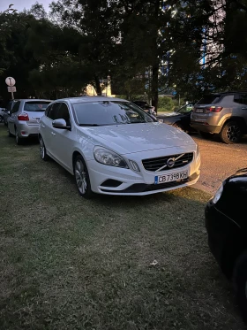 Обява за продажба на Volvo V60 ~13 900 лв. - изображение 1