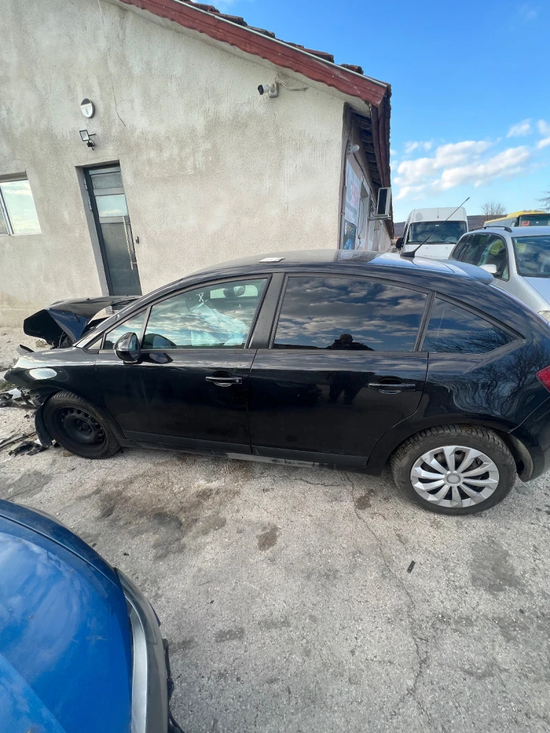 Citroen C4, снимка 1 - Автомобили и джипове - 39767344