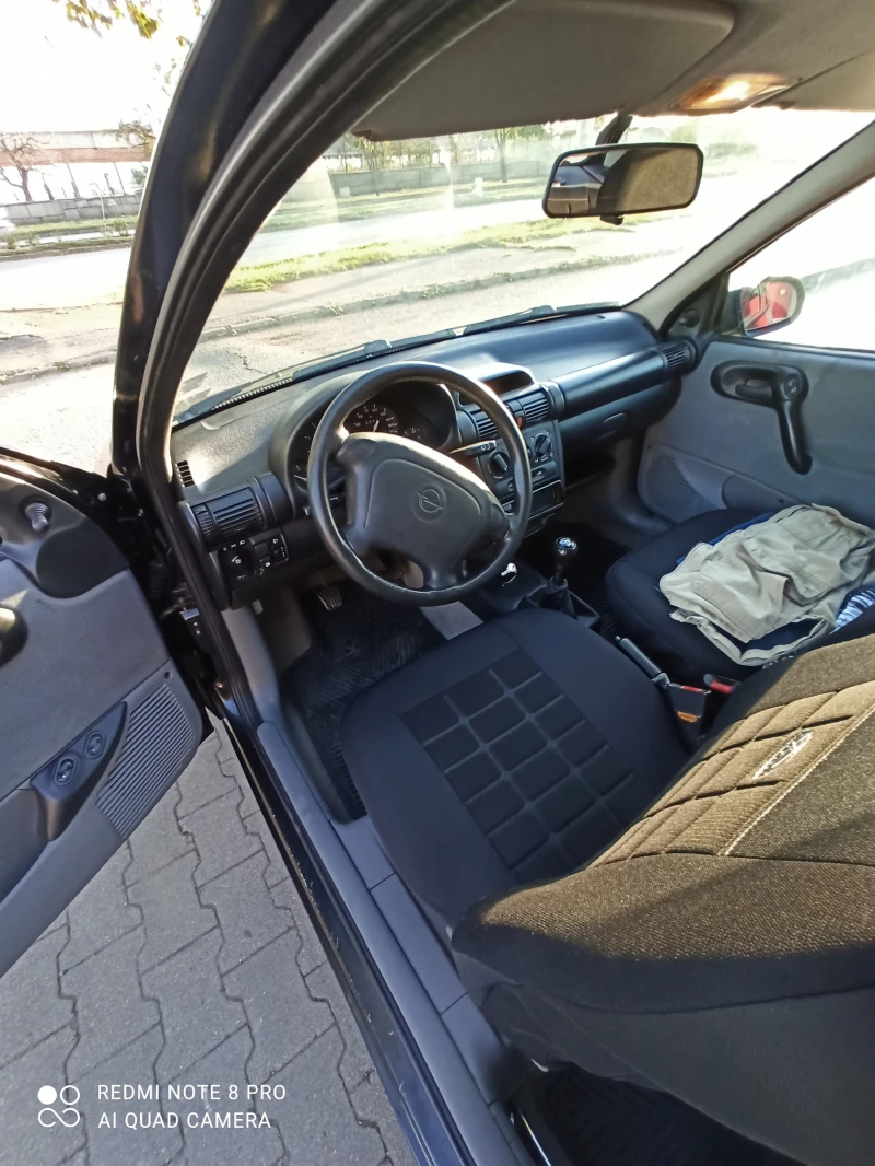 Opel Corsa, снимка 6 - Автомобили и джипове - 48079834