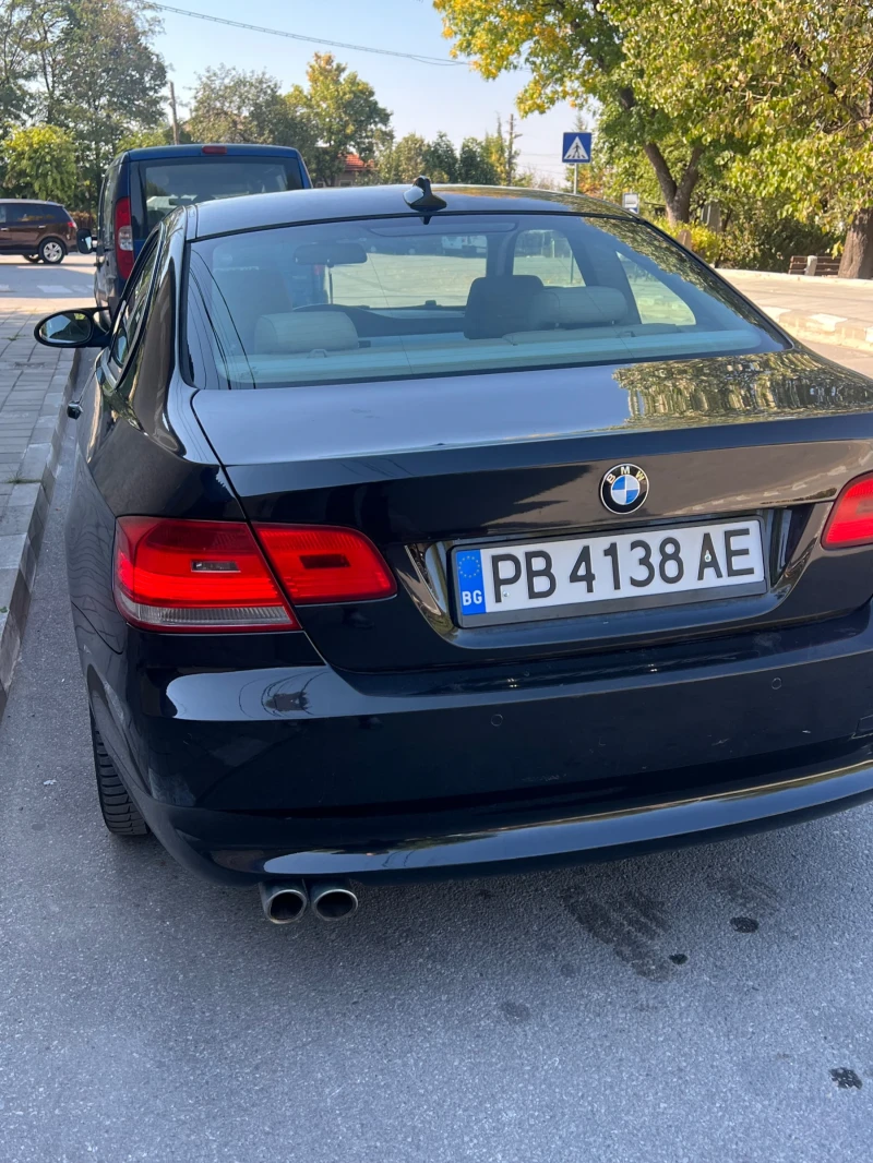 BMW 330, снимка 2 - Автомобили и джипове - 48681257