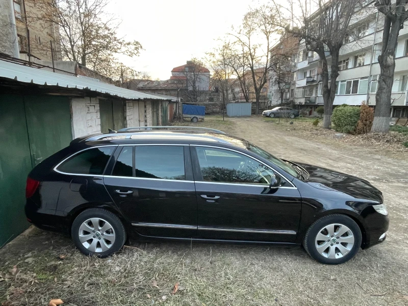 Skoda Superb 1.6TDI, снимка 4 - Автомобили и джипове - 49089794