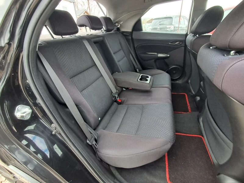 Honda Civic 1.4- 100к.с ГАЗ, FACE-LIFT, НАВИГАЦИЯ, КАМЕРА , снимка 14 - Автомобили и джипове - 49937456