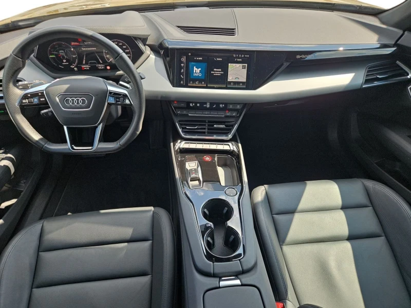 Audi E-Tron GT QUATTRO/476HP/360/MATRIX/NAVI/PANO/763v, снимка 10 - Автомобили и джипове - 52165330