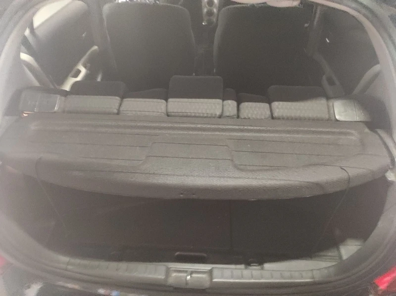 Toyota Yaris 1.8 TS Швейцария!, снимка 13 - Автомобили и джипове - 52509966