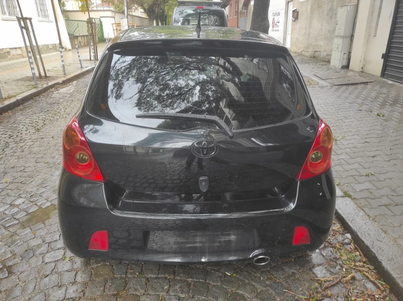 Toyota Yaris 1.8 TS Швейцария!, снимка 12 - Автомобили и джипове - 52509966
