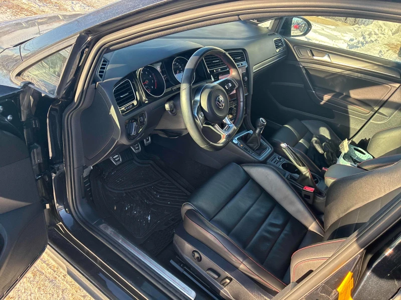 VW Golf GTI * * CARFAX * * АВТО КРЕДИТ * * , снимка 8 - Автомобили и джипове - 52937449