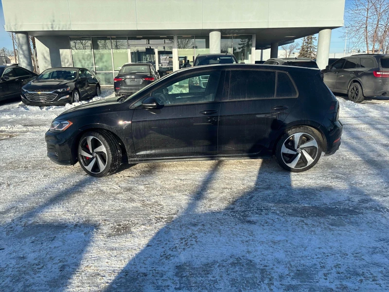 VW Golf GTI * * CARFAX * * АВТО КРЕДИТ * * , снимка 3 - Автомобили и джипове - 52937449