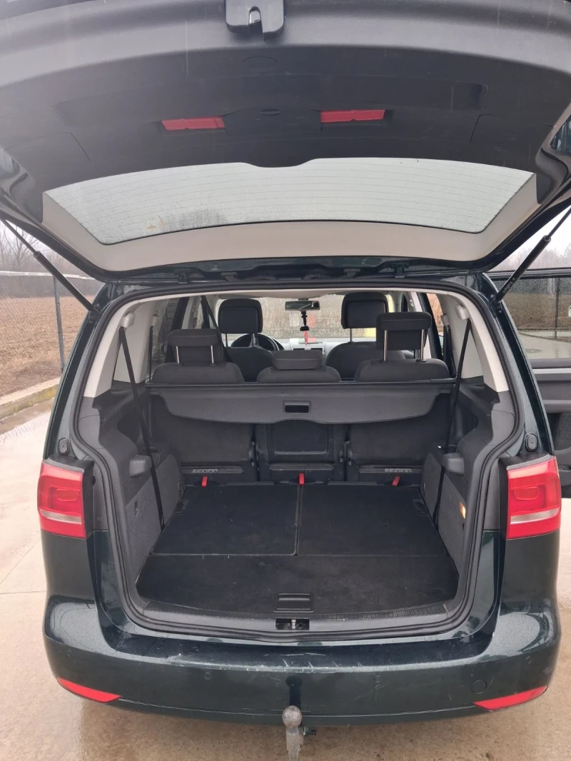 VW Touran, снимка 7 - Автомобили и джипове - 53287061