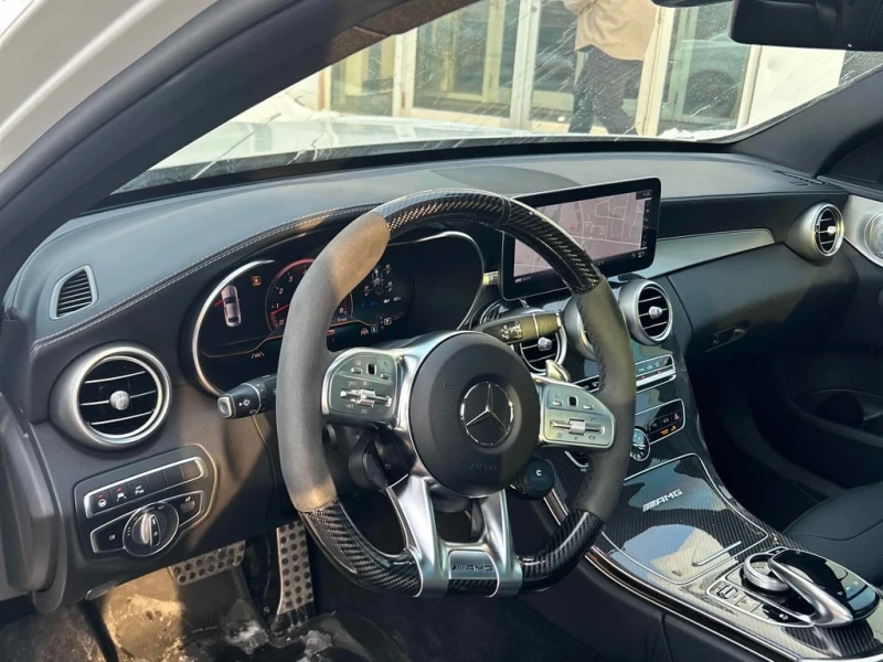 Mercedes-Benz C 63 AMG * S * CARFAX * BURMESTER * CARBON * PANO * ПОДГРЕВ, снимка 5 - Автомобили и джипове - 53344618