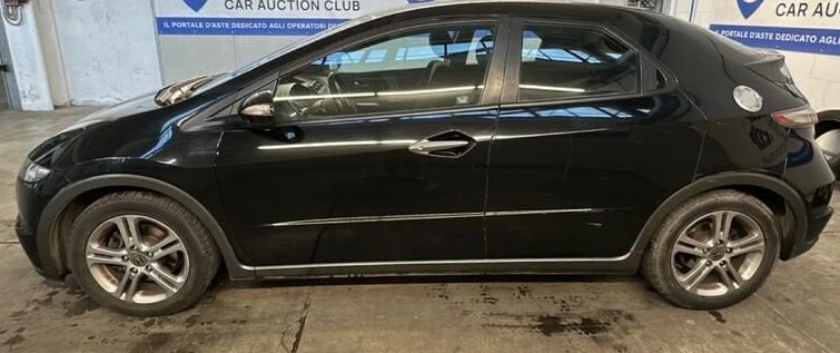 Honda Civic 1.4 i-vtec Comfort - изображение 7