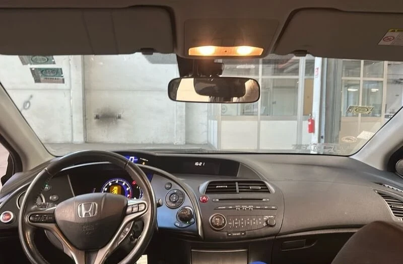 Honda Civic 1.4 i-vtec Comfort - изображение 8