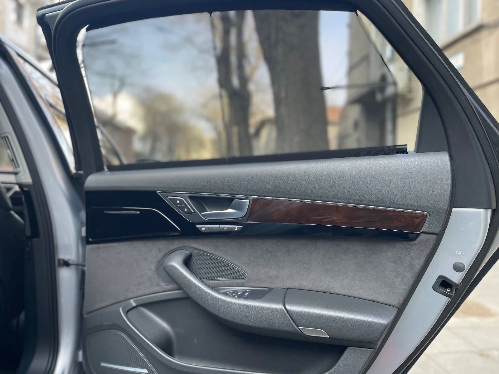 Audi A8 4.2 TDI LONG* FULL* OBDUHVANE* PODGREV* LIZING*  | Mobile.bg — изображение 11