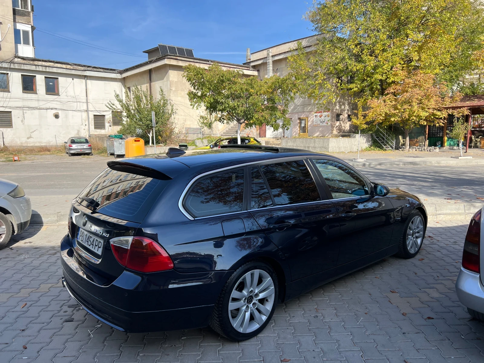 BMW 330  - изображение 9