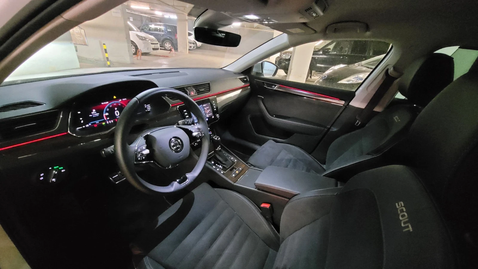 Skoda Superb Scout - изображение 8