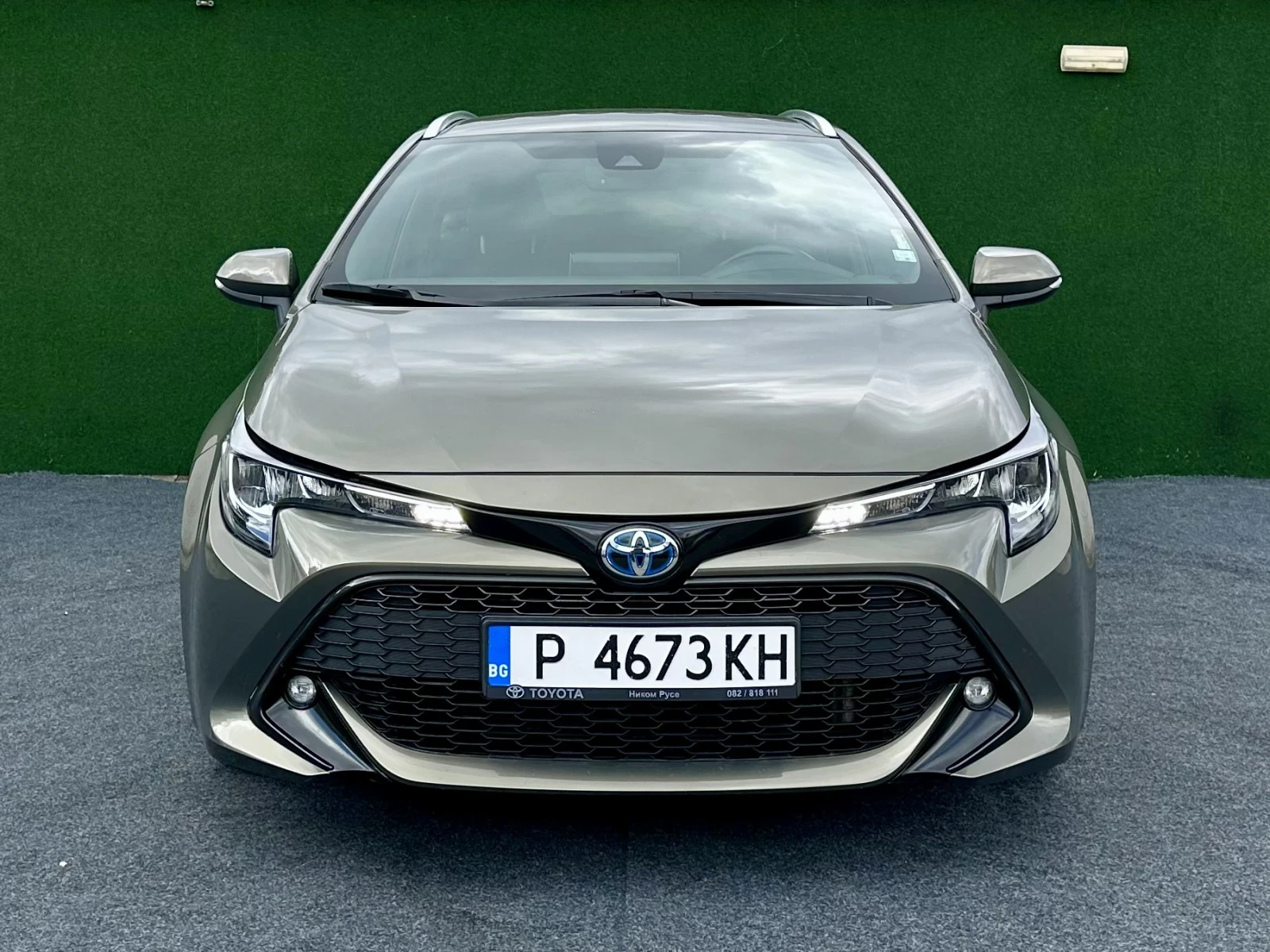 Toyota Corolla 1.8 Hybrid 1ви Собственик ГАРАНЦИЯ - изображение 2