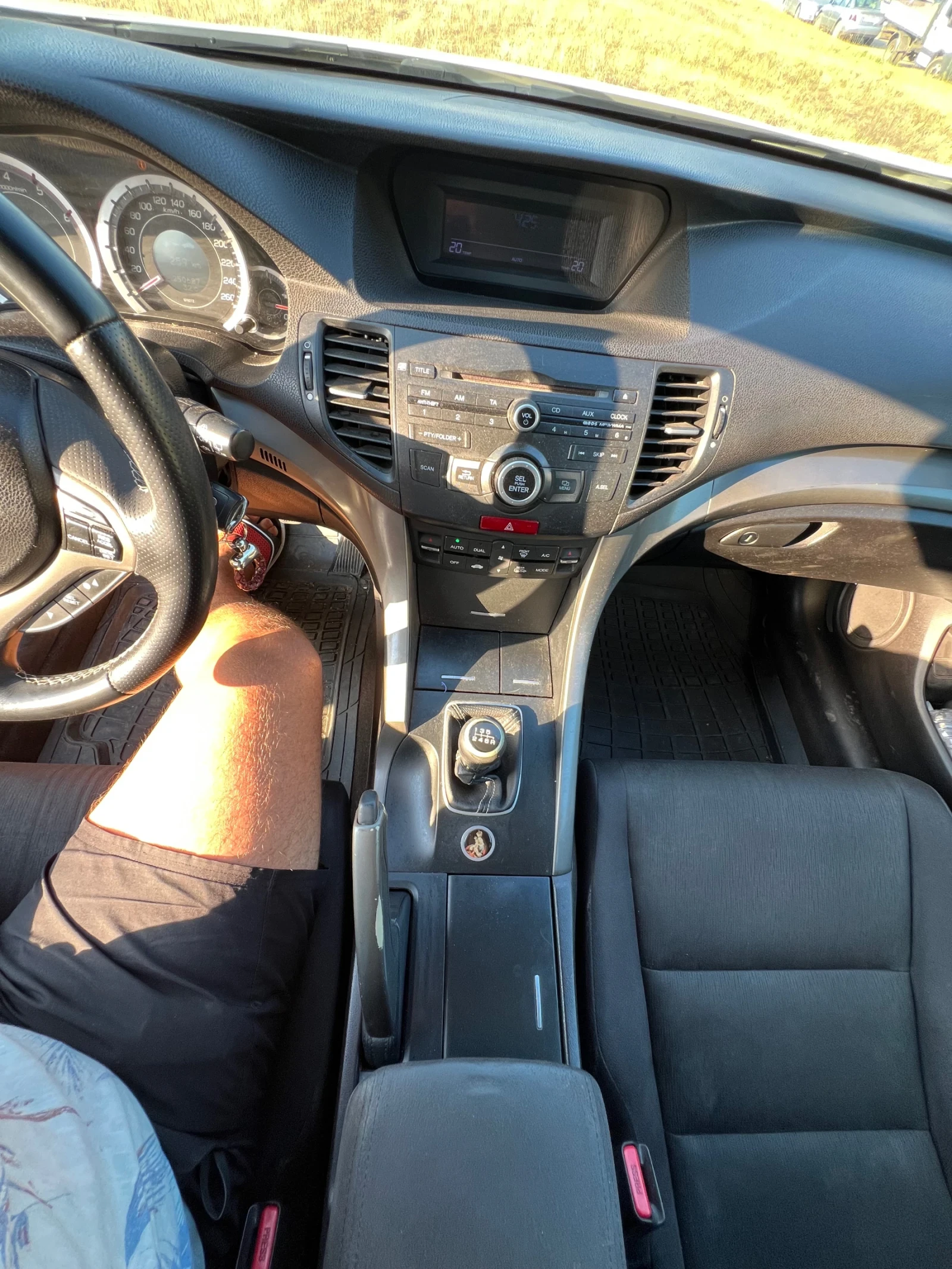 Honda Accord 2.2 i-DTEC - изображение 7