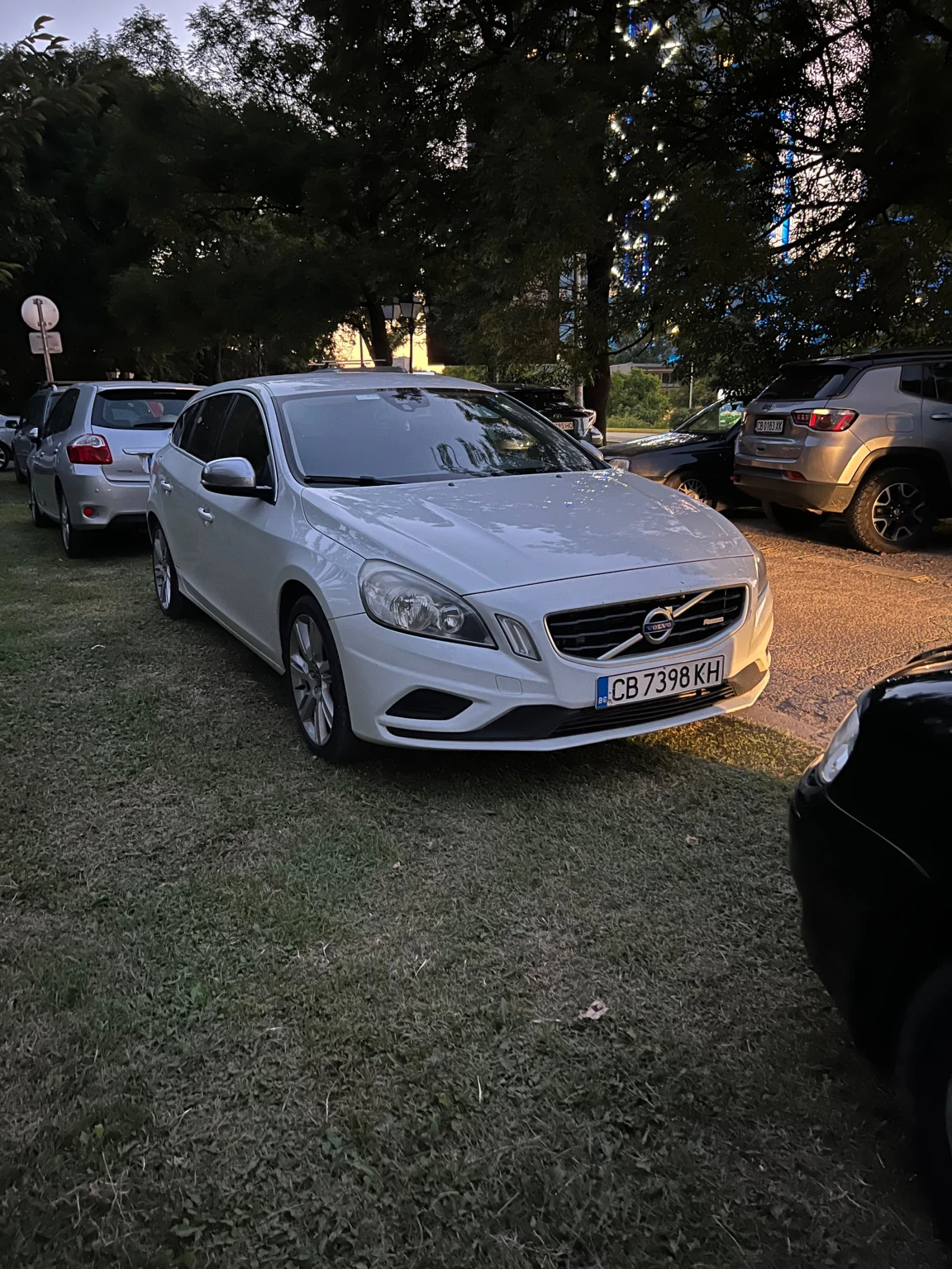 Volvo V60  - изображение 2