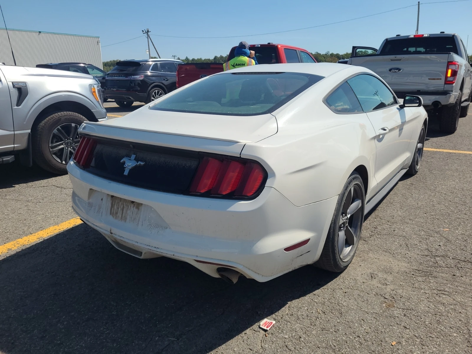 Ford Mustang * CARFAX* АВТОФИНАНСИРАНЕ БЕЗ ПЪРВОНАЧАЛНА ВНОСКА! - изображение 3