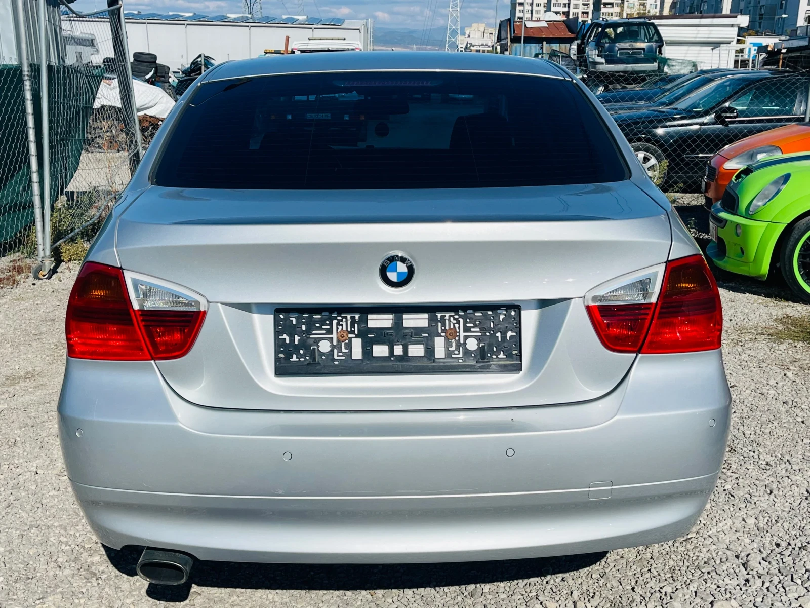 BMW 318 2.0/143 к.с - изображение 3