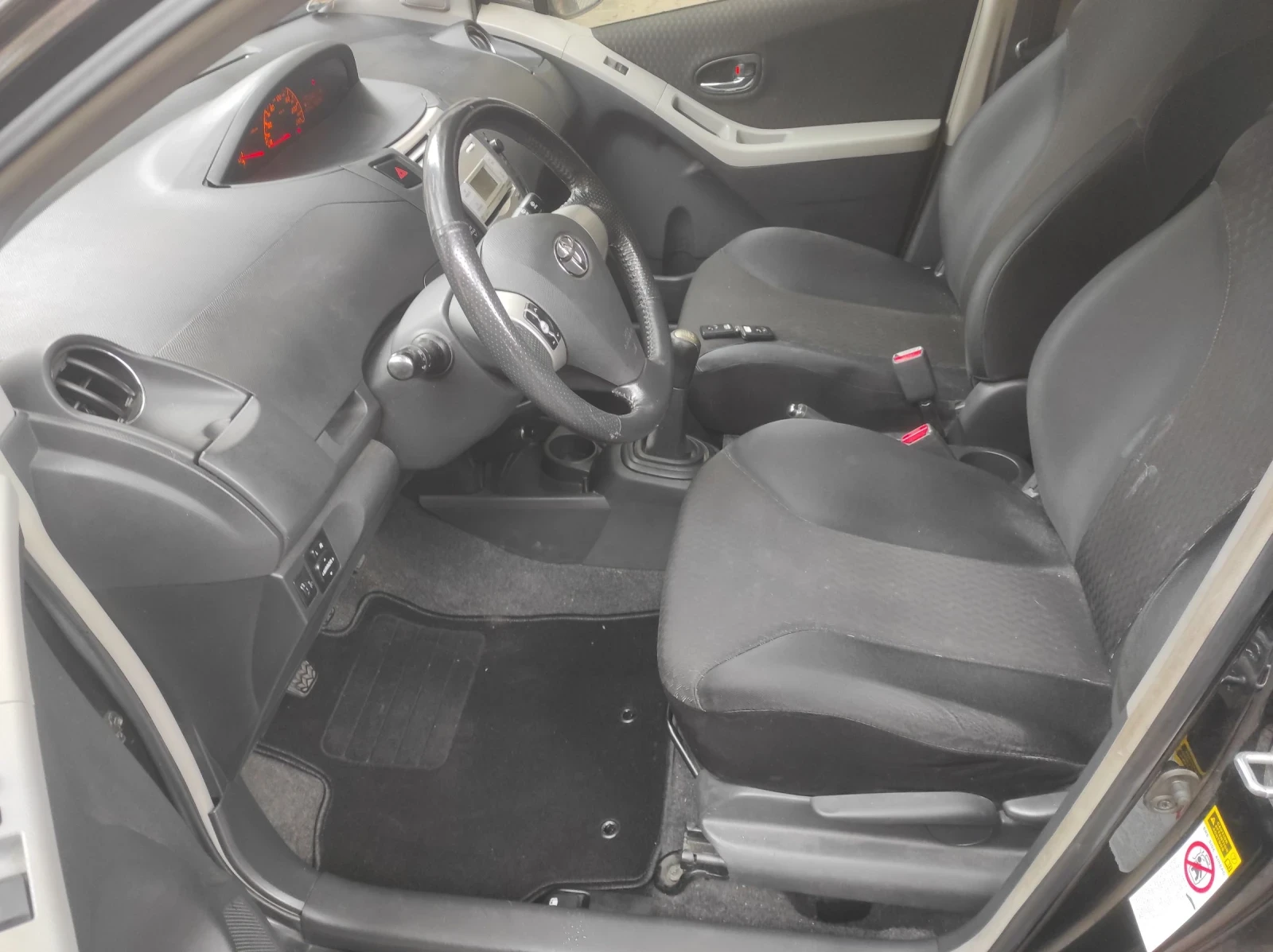 Toyota Yaris 1.8 TS ! | Mobile.bg   7