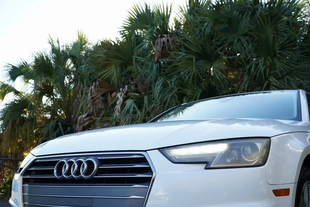 Audi A4 Ultra-Premium* HeadUp* АвтоКредит* (ЦЕНА ДО БГ) - изображение 4