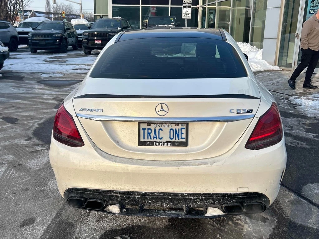 Mercedes-Benz C 63 AMG * S * CARFAX * BURMESTER * CARBON * PANO * ПОДГРЕВ - изображение 4