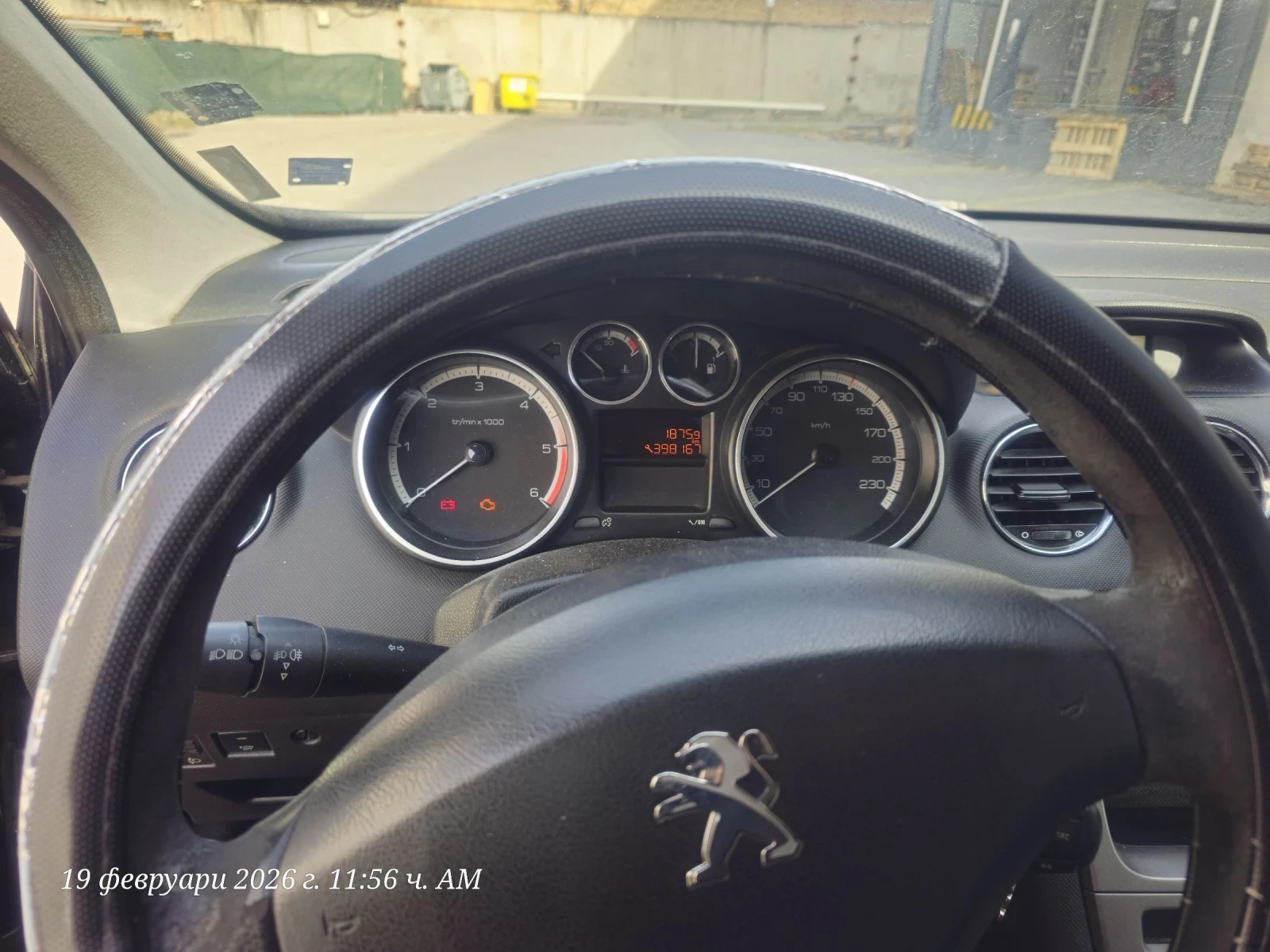 Peugeot 308  - изображение 8