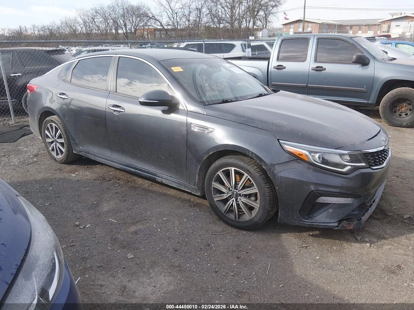 Kia Optima 2.4L I-4 DI, DOHC, VVT, 185HP Front Wheel Drive | Auto.bg — изображение 1